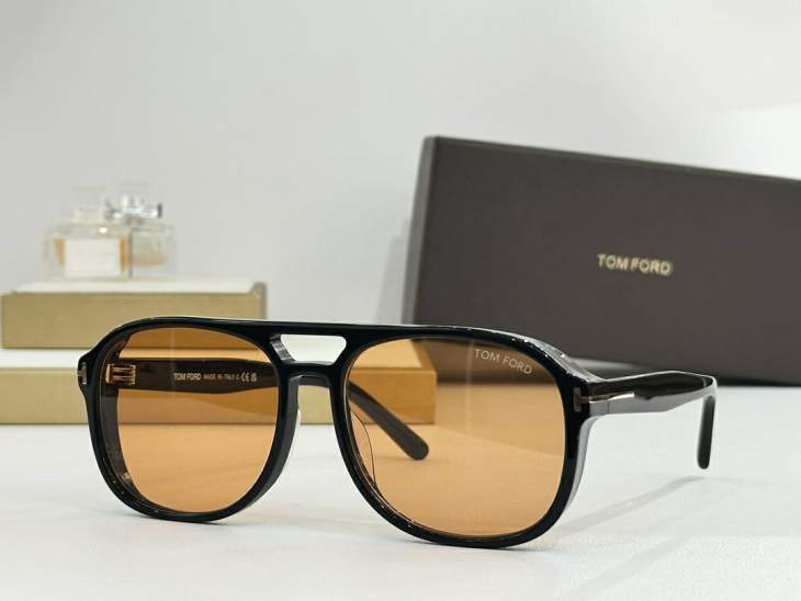 Picture of Tom Ford Sunglasses _SKUfw76704151fw
